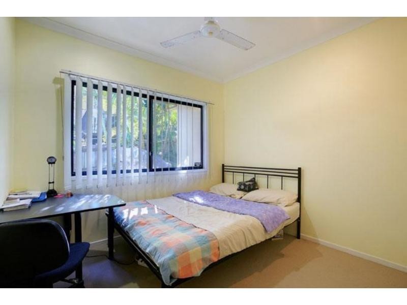 8 Berrima Row, Noosa Heads QLD 4567