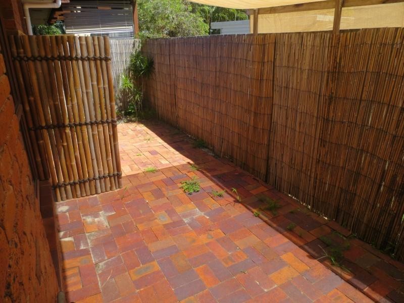 2/15 Margit Crescent, Sunrise Beach QLD 4567