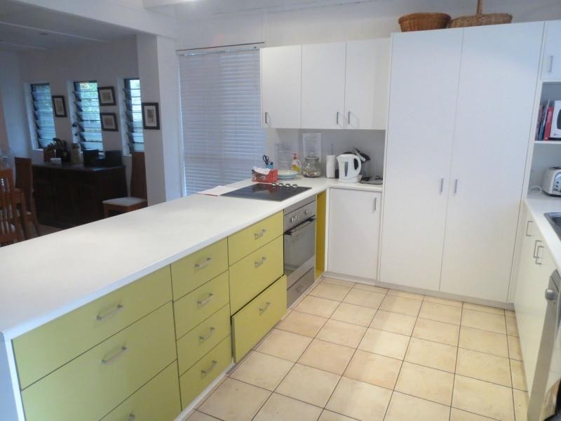2/9 Nebula Street, Sunshine Beach QLD 4567