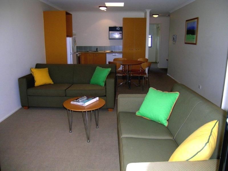 584/3 Hilton Terrace, Tewantin QLD 4565