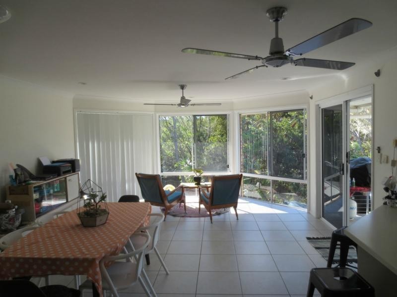 14 Freedom Place, Sunrise Beach QLD 4567