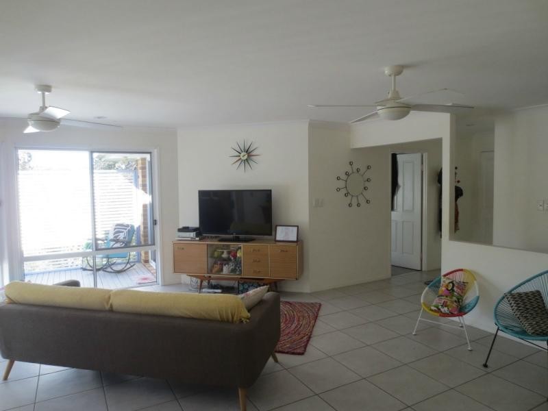 14 Freedom Place, Sunrise Beach QLD 4567