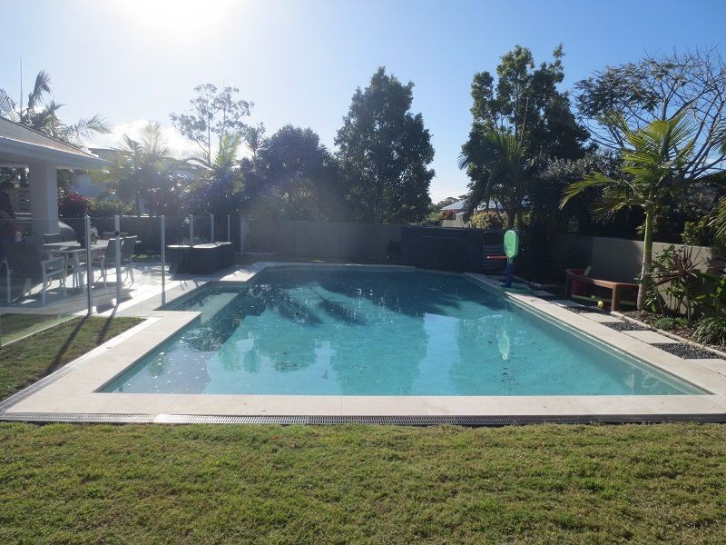 13 Greenside Court, Peregian Springs QLD 4573