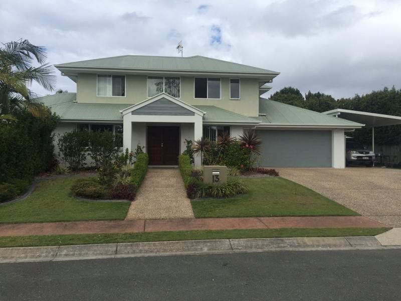 13 Greenside Court, Peregian Springs QLD 4573