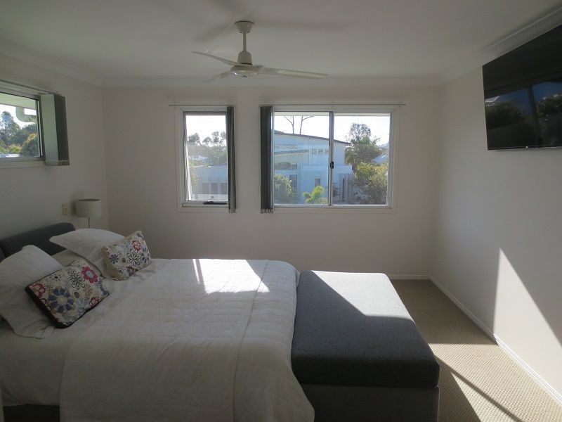 13 Greenside Court, Peregian Springs QLD 4573