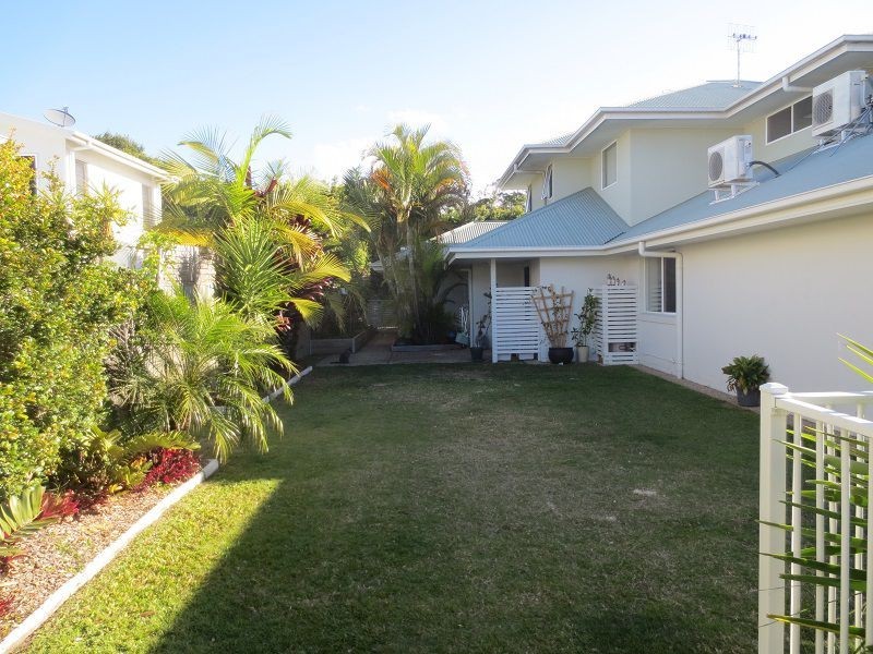 13 Greenside Court, Peregian Springs QLD 4573