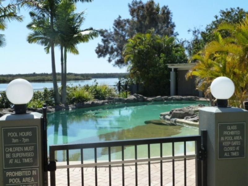 16/2 Blakesley Street, Tewantin QLD 4565