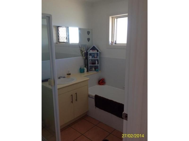 21 Comet Drive, Sunrise Beach QLD 4567