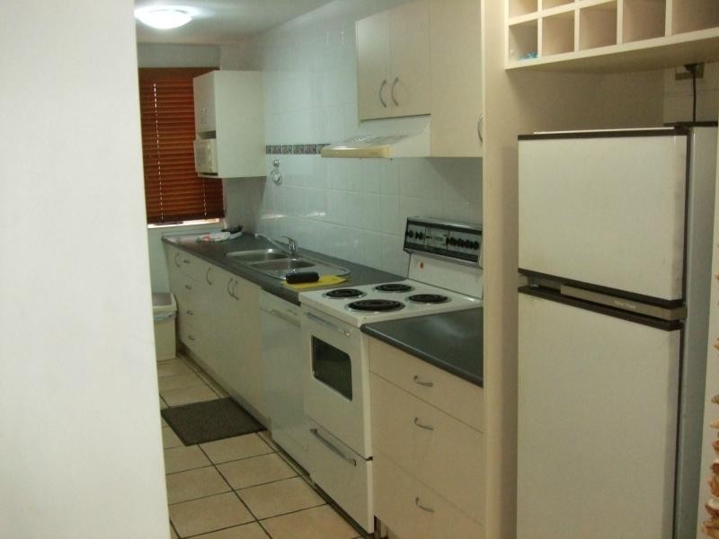 1/6 Noosa Drive, Noosa Heads QLD 4567