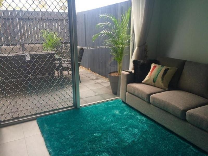 6/215 Weyba Road, Noosaville QLD 4566