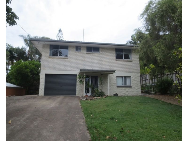 32 Katharina Street, Noosa Heads QLD 4567