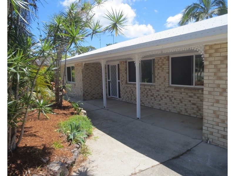 16 Muirfield Crescent, Tewantin QLD 4565