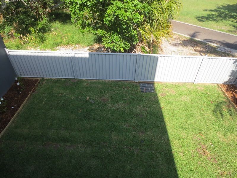 2/31 Corsair Crescent, Sunrise Beach QLD 4567