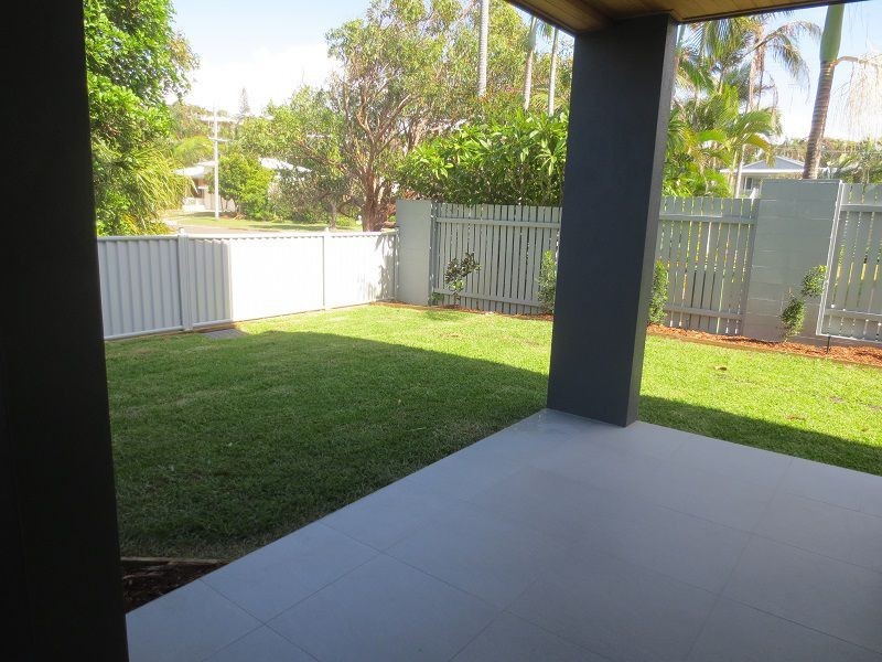 2/31 Corsair Crescent, Sunrise Beach QLD 4567