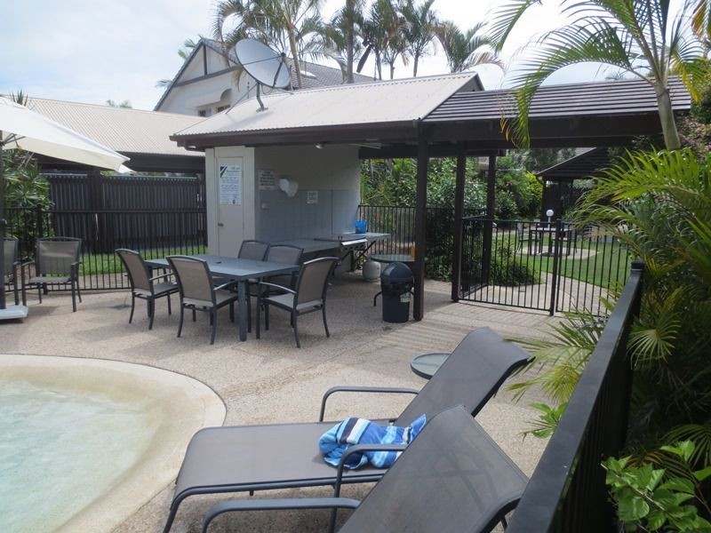 211/21-24 Lake Weyba Drive, Noosaville QLD 4566