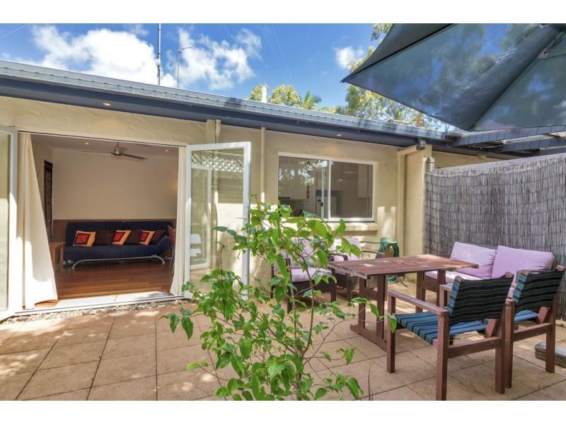 Unit 2/7 Nebula Street, Sunshine Beach QLD 4567