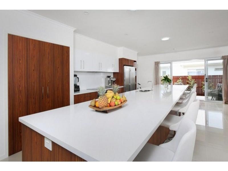 31 Honeyeater Crescent, Peregian Springs QLD 4573