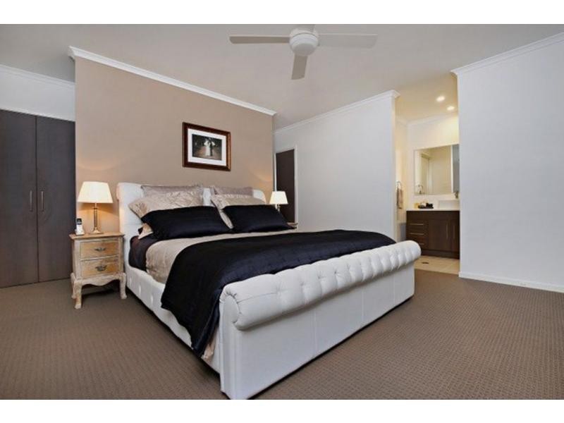 31 Honeyeater Crescent, Peregian Springs QLD 4573