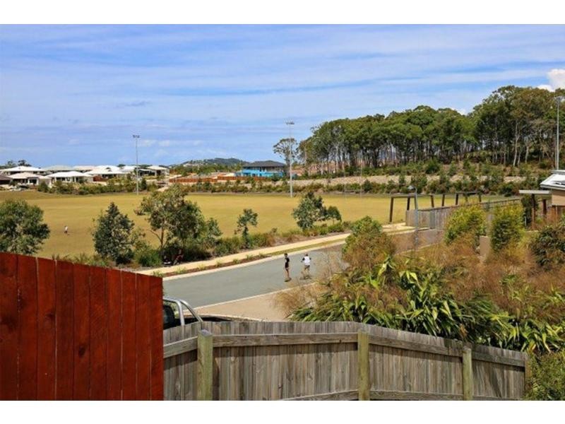 31 Honeyeater Crescent, Peregian Springs QLD 4573