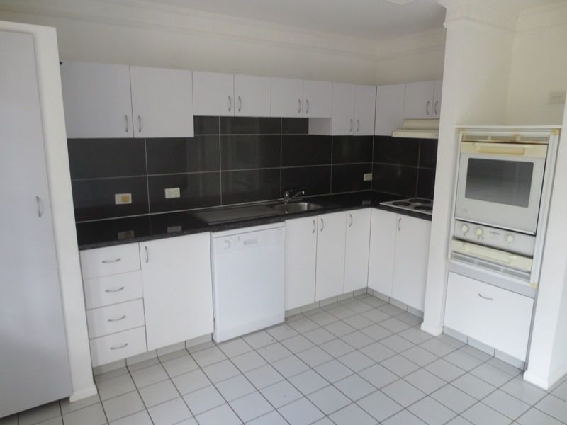 2/255 Weyba Road, Noosaville QLD 4566