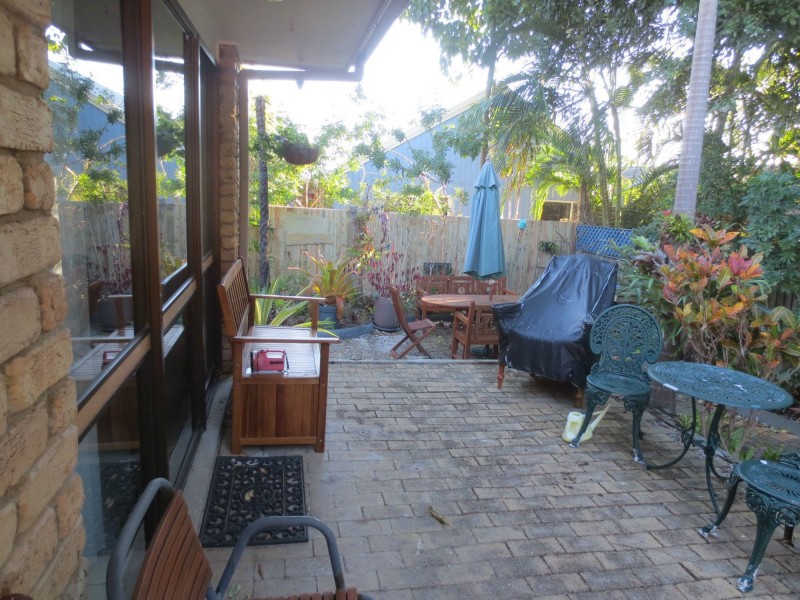 2/17 Nebula Street, Sunshine Beach QLD 4567