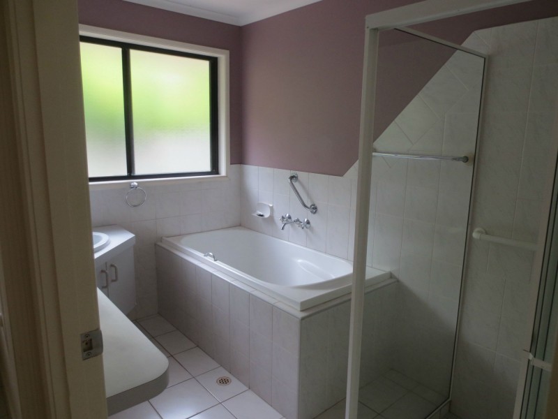 3 Daybreak Court St, Castaways Beach QLD 4567