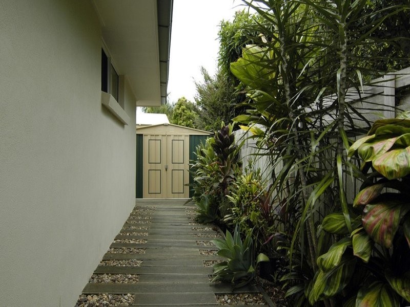 64 Hooper Crescent, Tewantin QLD 4565
