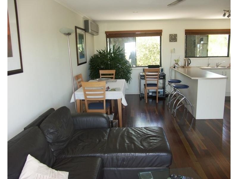 9/86 Southern Cross Parade, Sunrise Beach QLD 4567