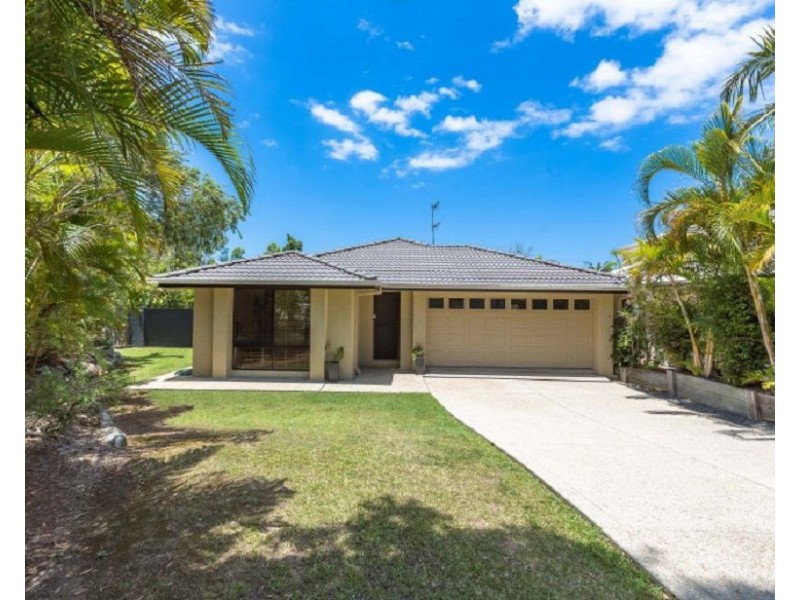 1 Admiral Place, Noosaville QLD 4566