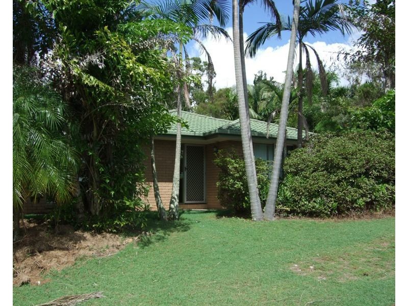 1 Samara Pl, Noosa Heads QLD 4567