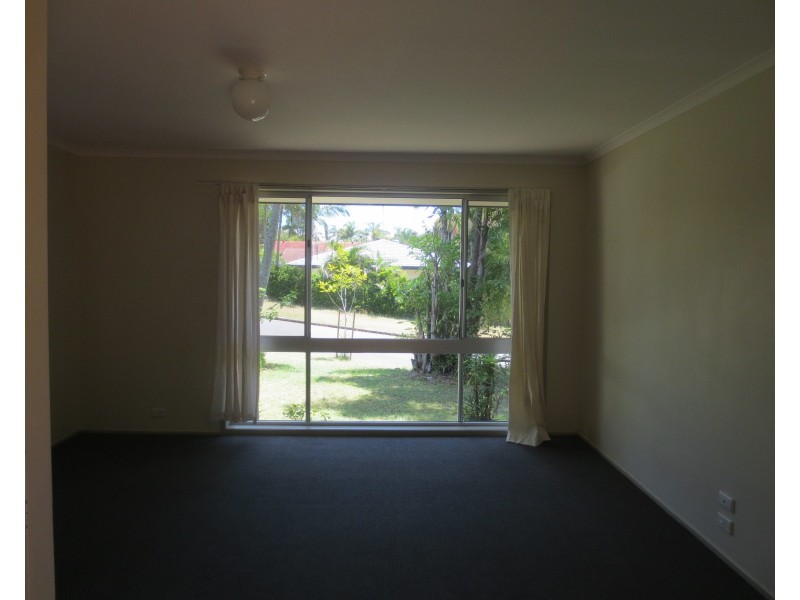 1 Samara Pl, Noosa Heads QLD 4567