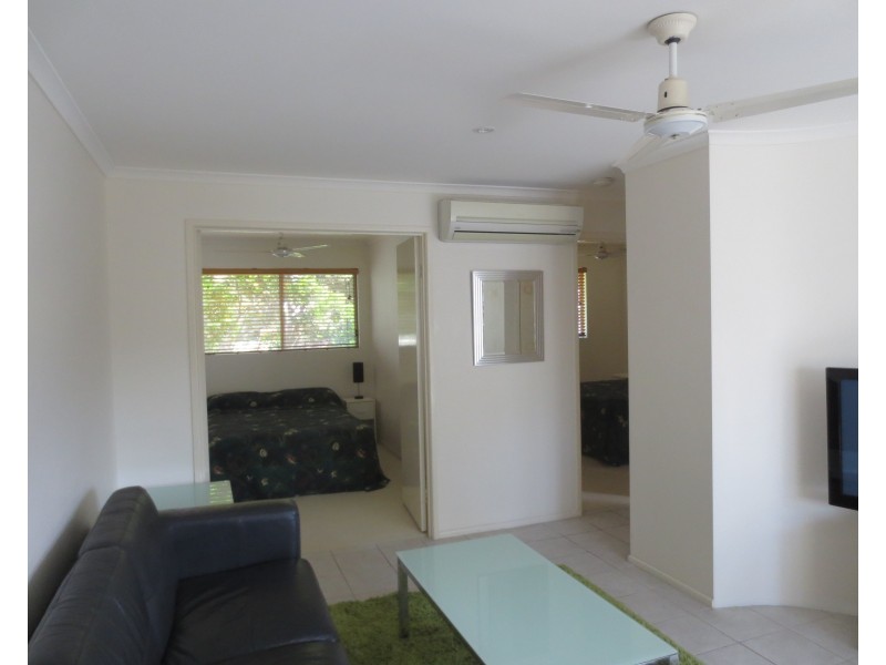 118/24 Lake Weyba Dr, Noosaville QLD 4566