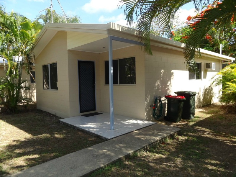 2/2 Toohey Street, Cardwell QLD 4849