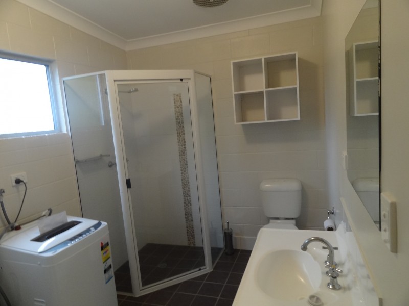 2/2 Toohey Street, Cardwell QLD 4849