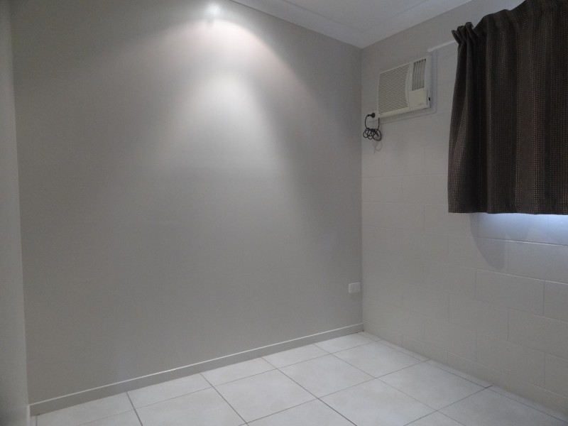 2/2 Toohey Street, Cardwell QLD 4849