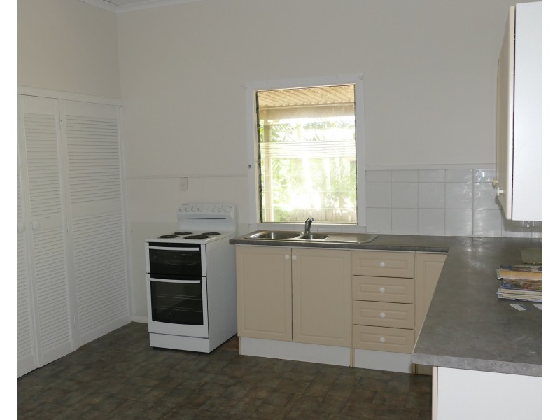 46 Gregory Street, Cardwell QLD 4849