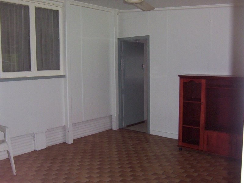 225 Victoria Street, Cardwell QLD 4849