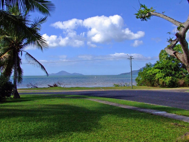 5/160 Victoria Street, Cardwell QLD 4849