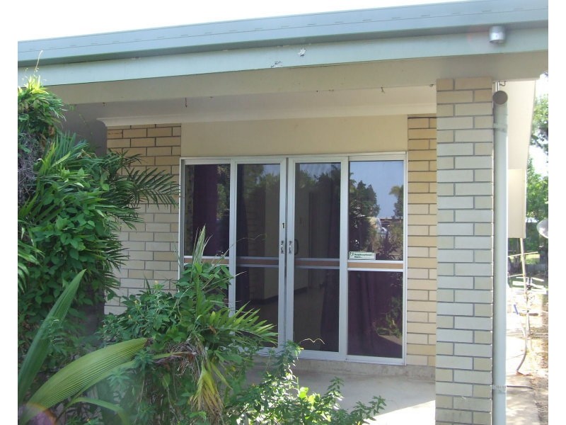 1/199 Victoria Street, Cardwell QLD 4849