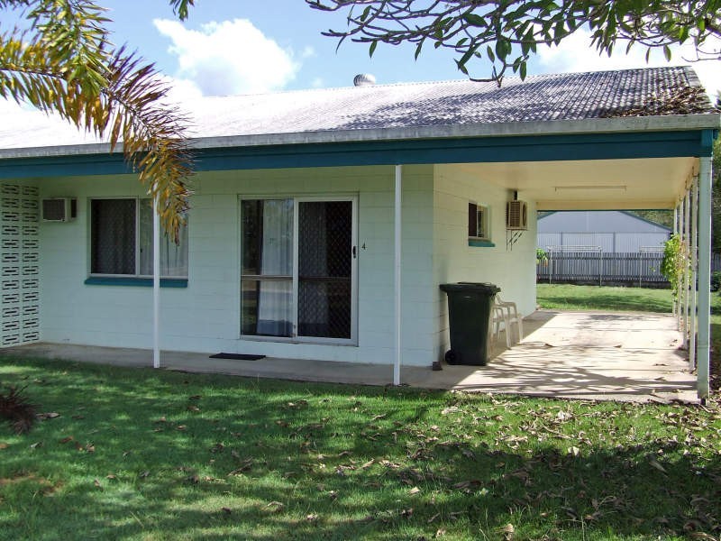 4/1 Leefe Street, Cardwell QLD 4849