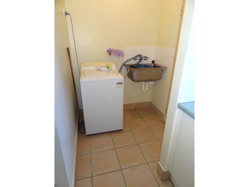 4/1 Leefe Street, Cardwell QLD 4849