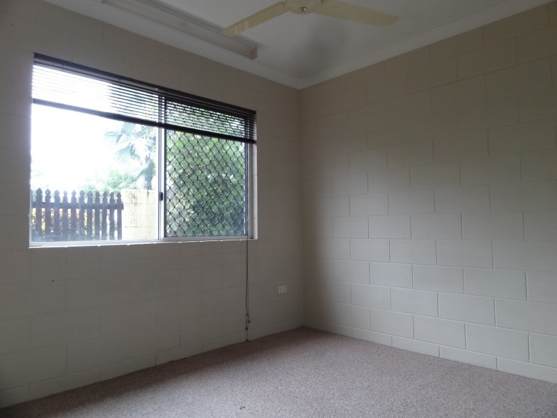 1/231 Victoria Street, Cardwell QLD 4849