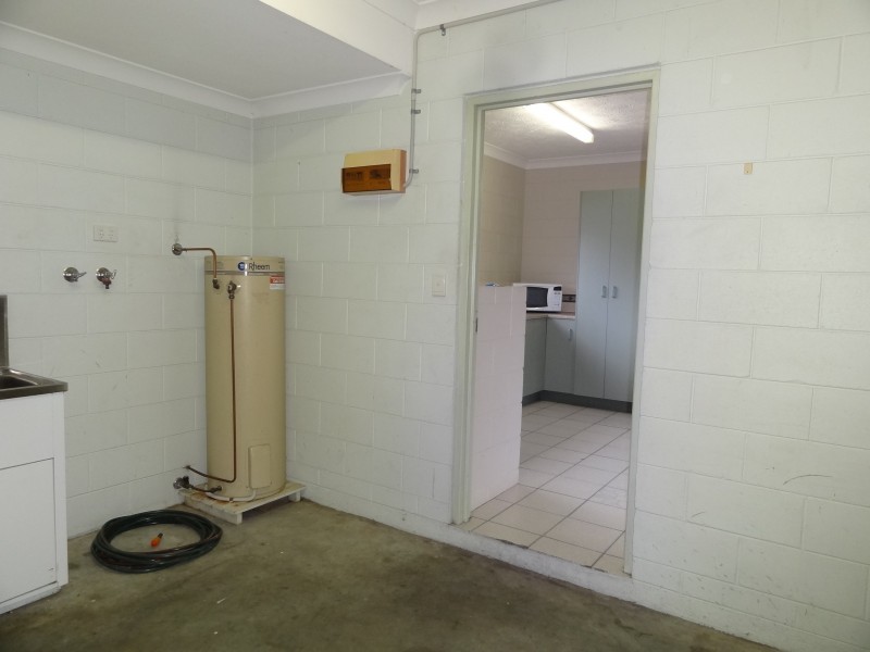 1/231 Victoria Street, Cardwell QLD 4849