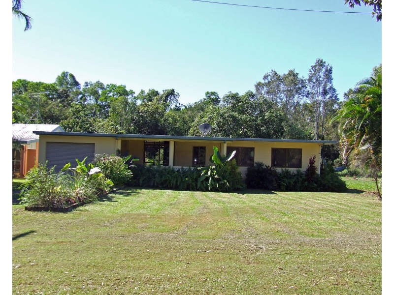 4 Gregory Street, Cardwell QLD 4849