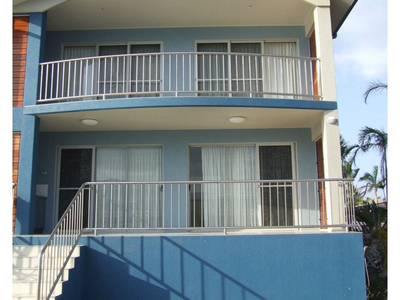 1/74 Keith Williams Drive, Cardwell QLD 4849
