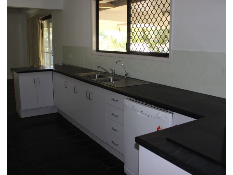 7 Ludwick Street, Cardwell QLD 4849