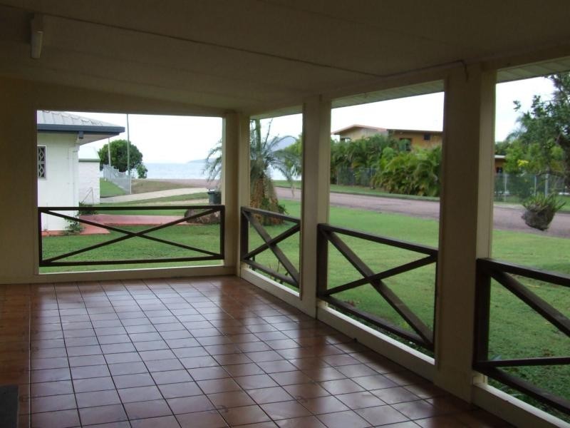 24 Jamieson Street, Cardwell QLD 4849