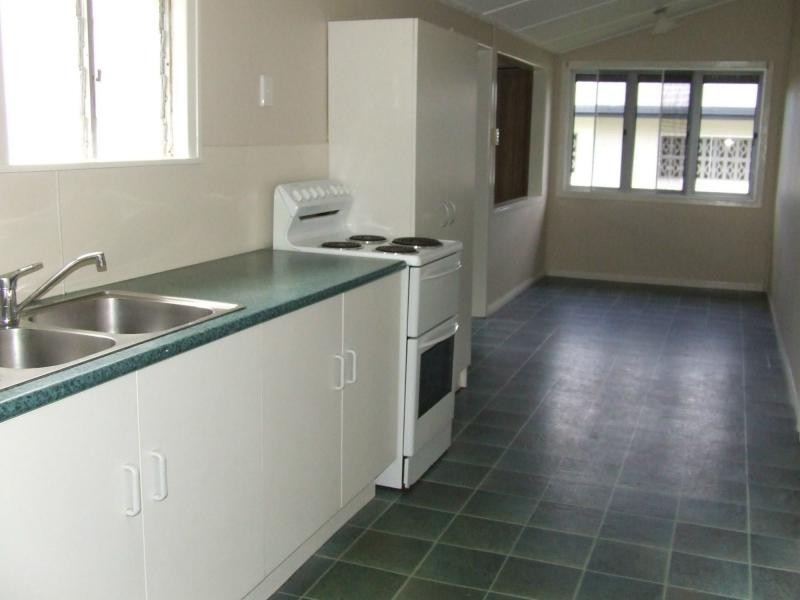 24 Jamieson Street, Cardwell QLD 4849