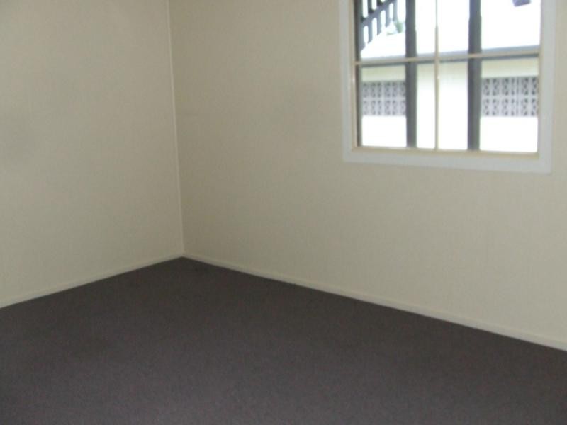 24 Jamieson Street, Cardwell QLD 4849