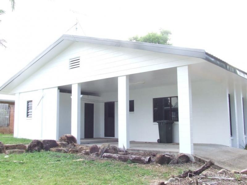1 McLaughlin Court, Cardwell QLD 4849